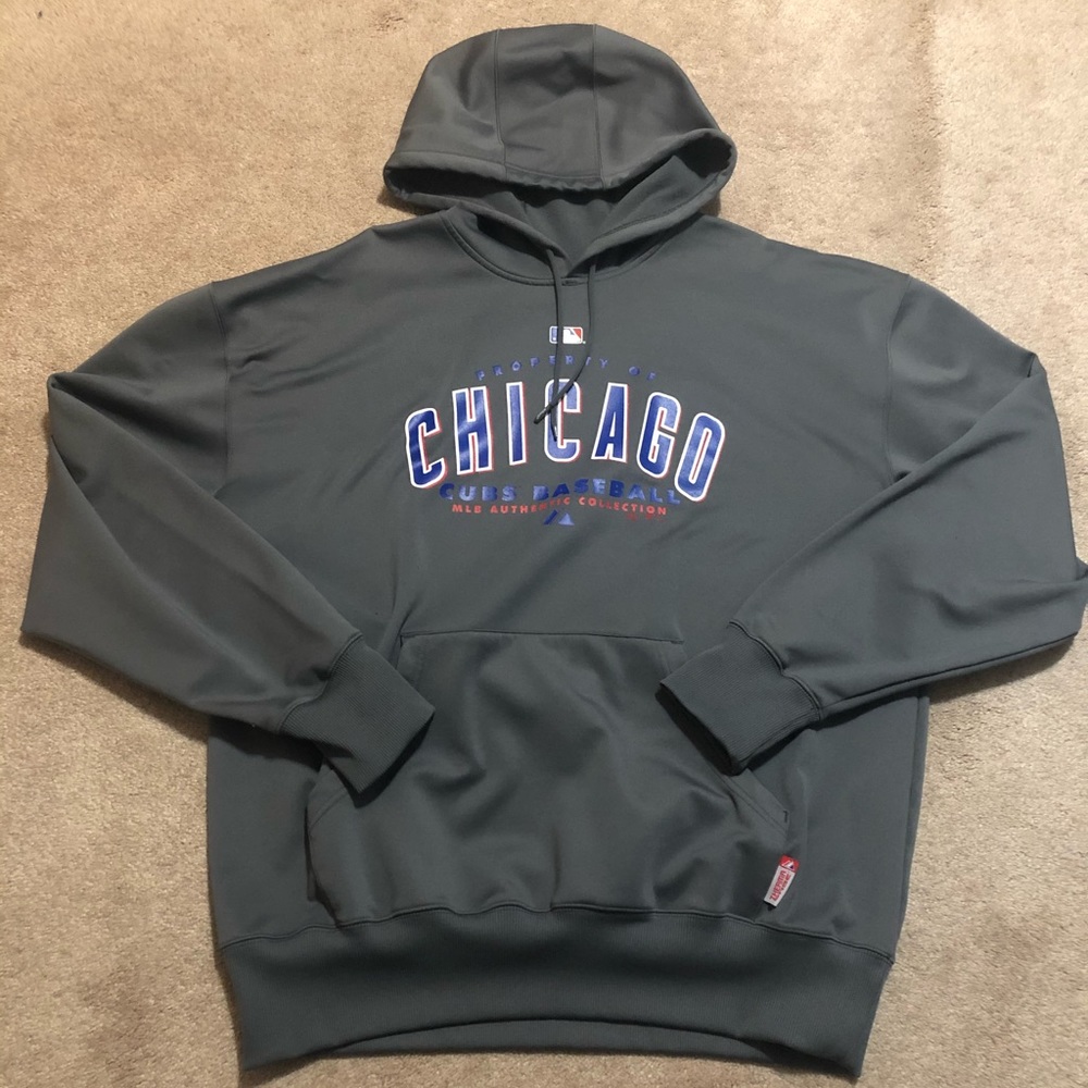 Chicago Cubs Majestic Therma Hoodie - XL